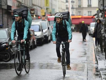 Livreurs à vélo : pour un cadre contractuel plus juste